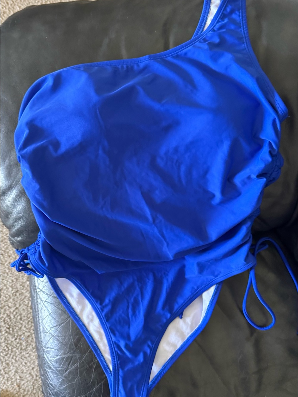 One-Shoulder Women's Swimsuit in Royal Blue